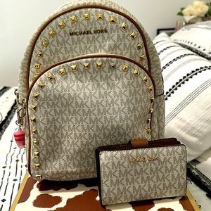 Michael kors back back